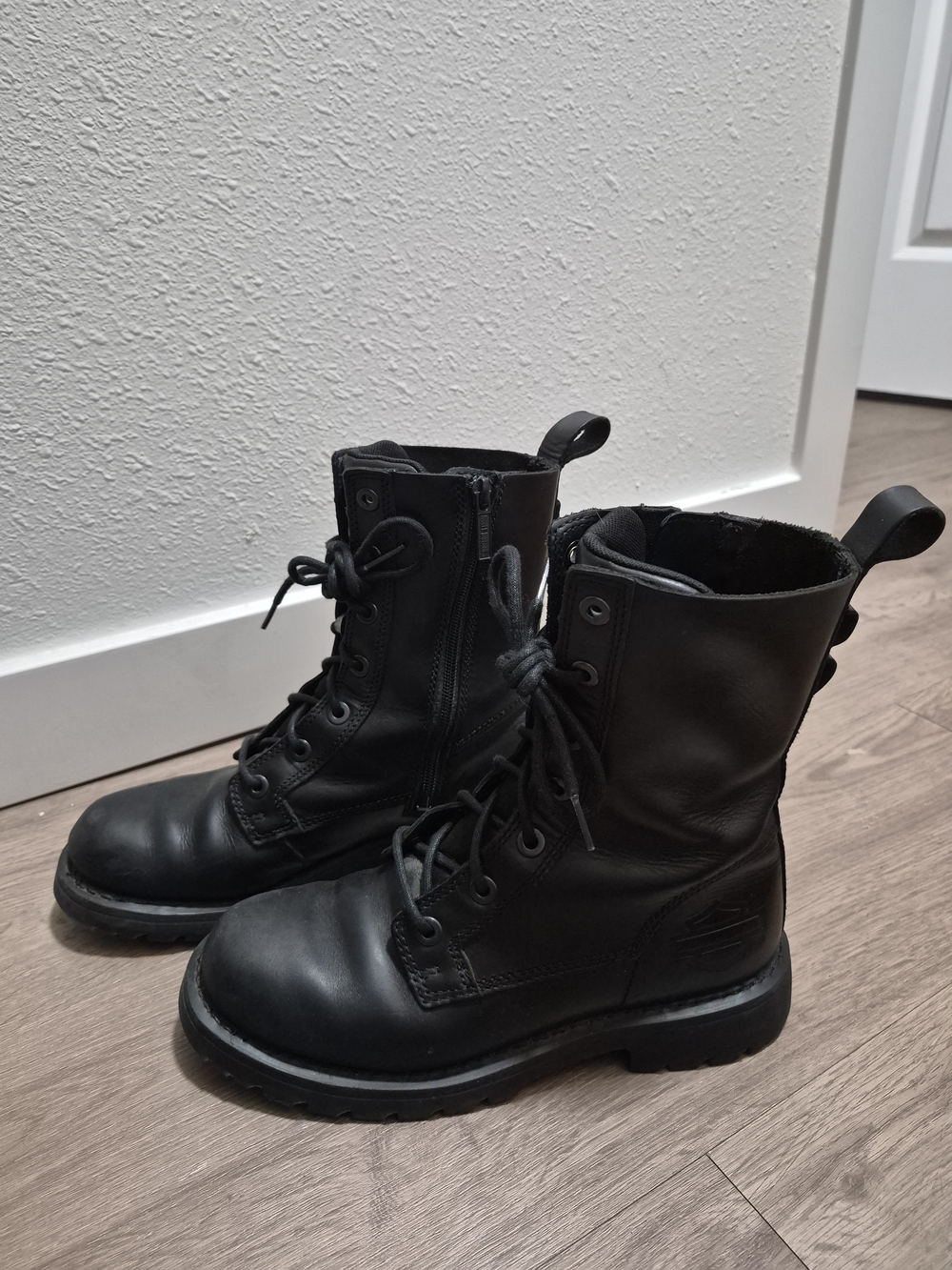 Harley Davidson Black Leather Boots. Womens Size 8. Very Comfortable